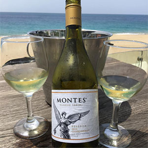 Rượu vang Montes Classic Series Chardonnay