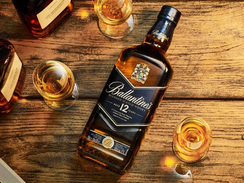 Đặc điểm của rượu Ballantine's 12 năm