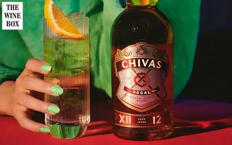 Rượu Chivas Regal 12 Year Old sở hữu hương vị đậm đà, khó cưỡng