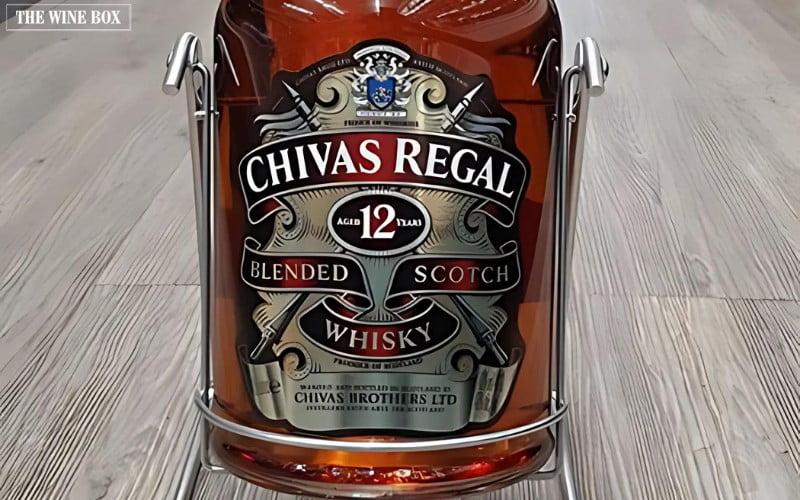 Một số đặc điểm của rượu Chivas 12 năm 4,5 lít