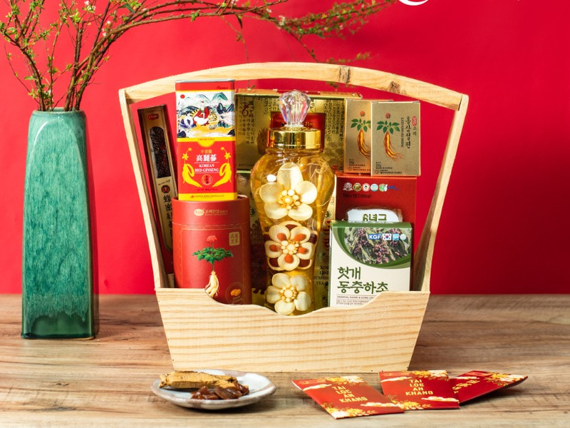 Hamper quà Tết nhập khẩu